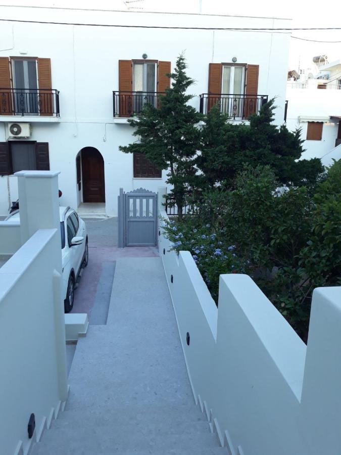 Downtown Holiday Home Naxos City Екстериор снимка